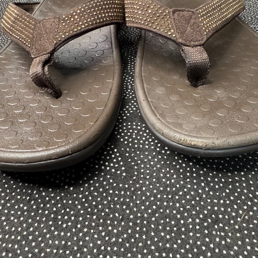 Vionic Womens Brown Orthotic Flip Flops Size 9 - Picture 8 of 10